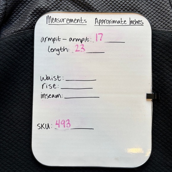 Club Monaco Quilted Texture Short Sleeve Top Chic Black Women's Small - Picture 8 of 8